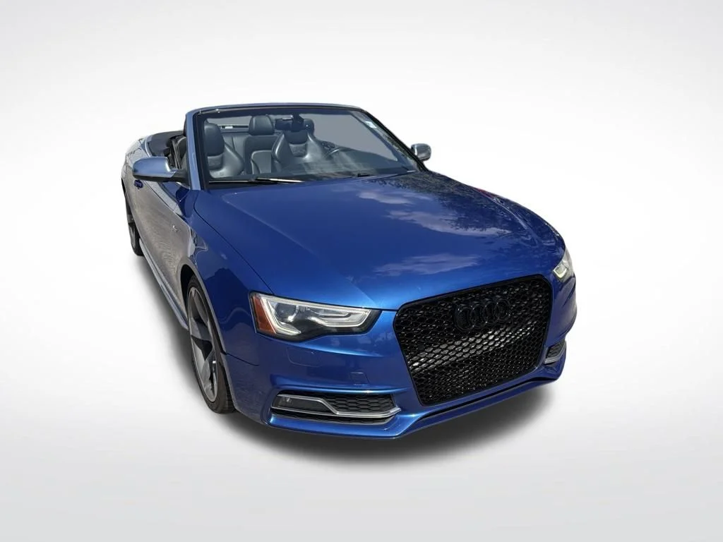 Used 2017 Sepang Blue Pearl Effect w/ Black Roof Audi 3.0 Cabriolet image 2