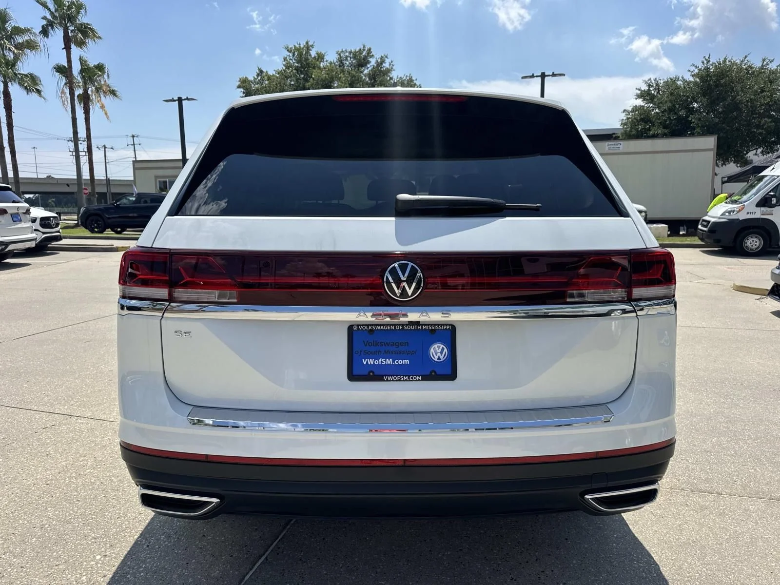 New 2026 White Volkswagen SE image 5