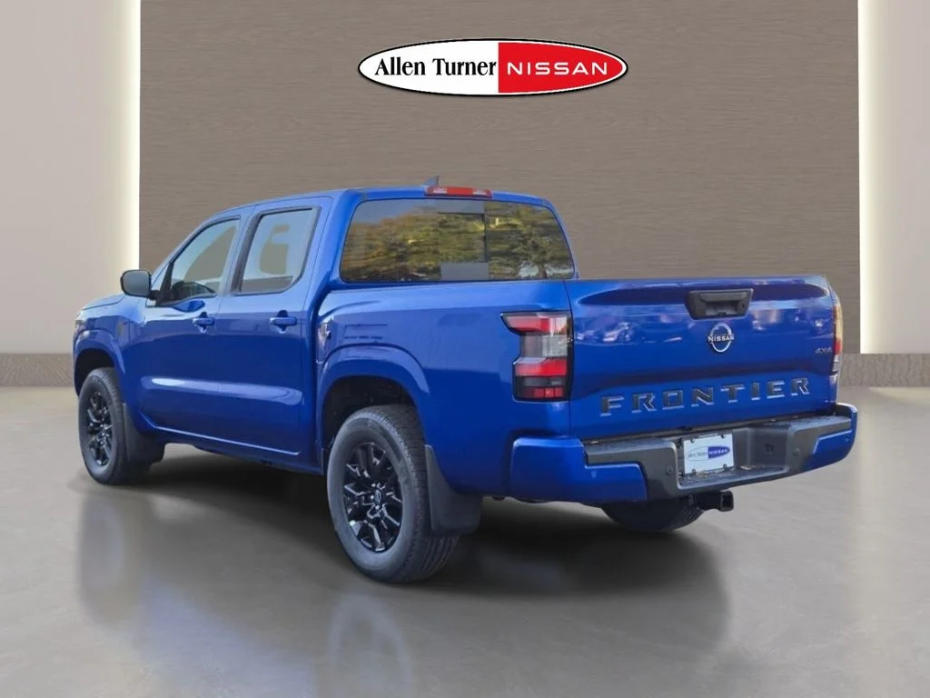 2026 Nissan Frontier SV - Photo 8