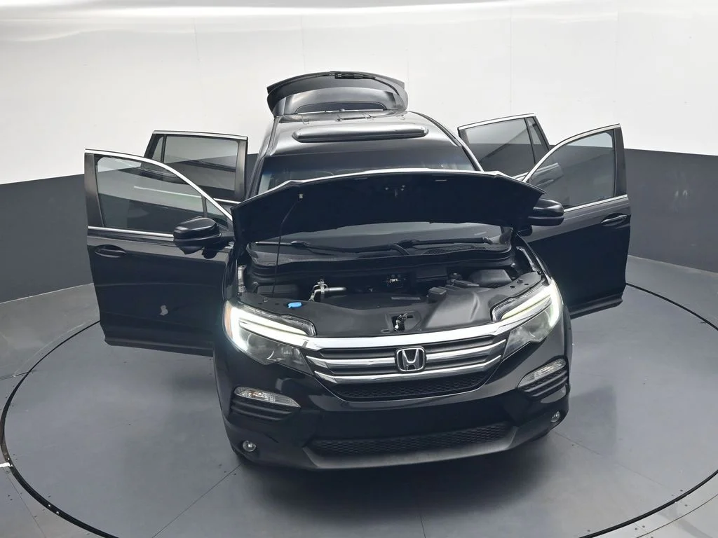 Used 2016  Honda EX-L image 38