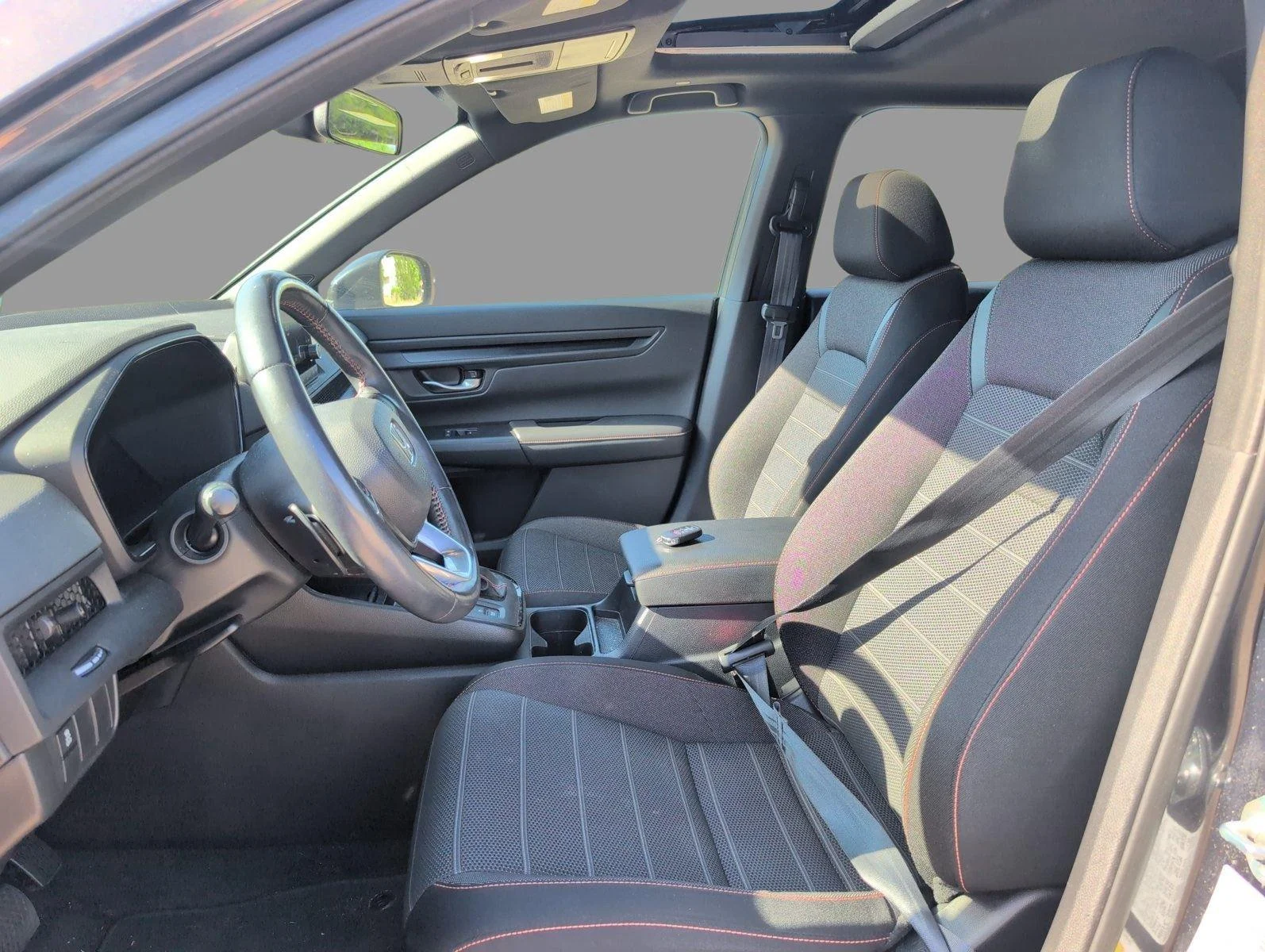 Used 2024 Meteorite Gray Metallic Honda Sport image 18