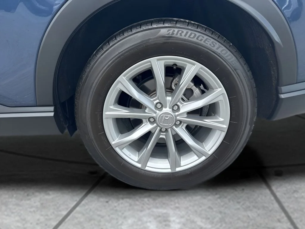 Used 2024 Blue Honda EX-L image 33