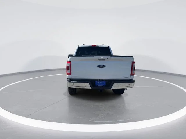 Used 2022 White Ford Lariat image 6