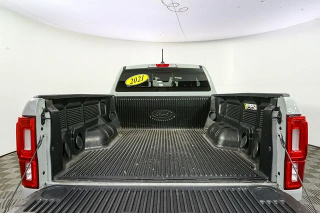 Used 2021 Green Ford Lariat image 11