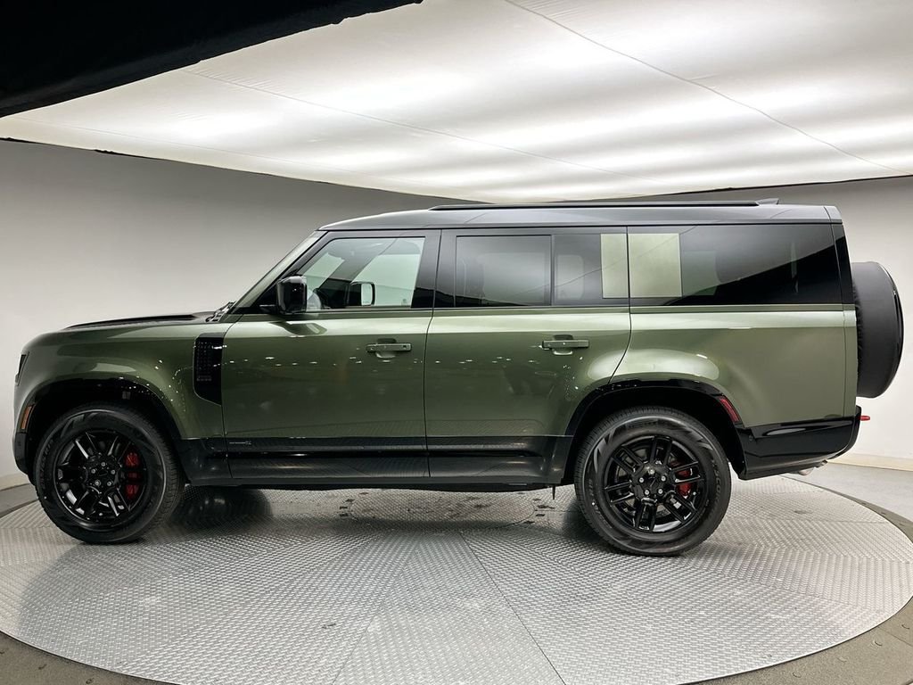 New 2026 Woolstone Green Metallic Land Rover X image 10