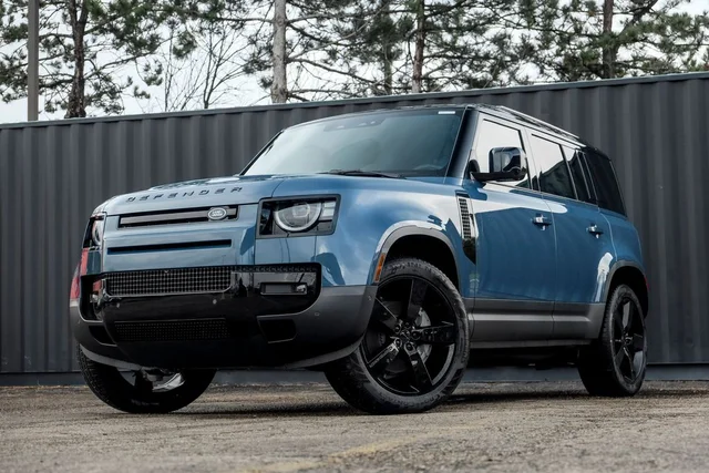 2026 Land Rover Defender 110 S