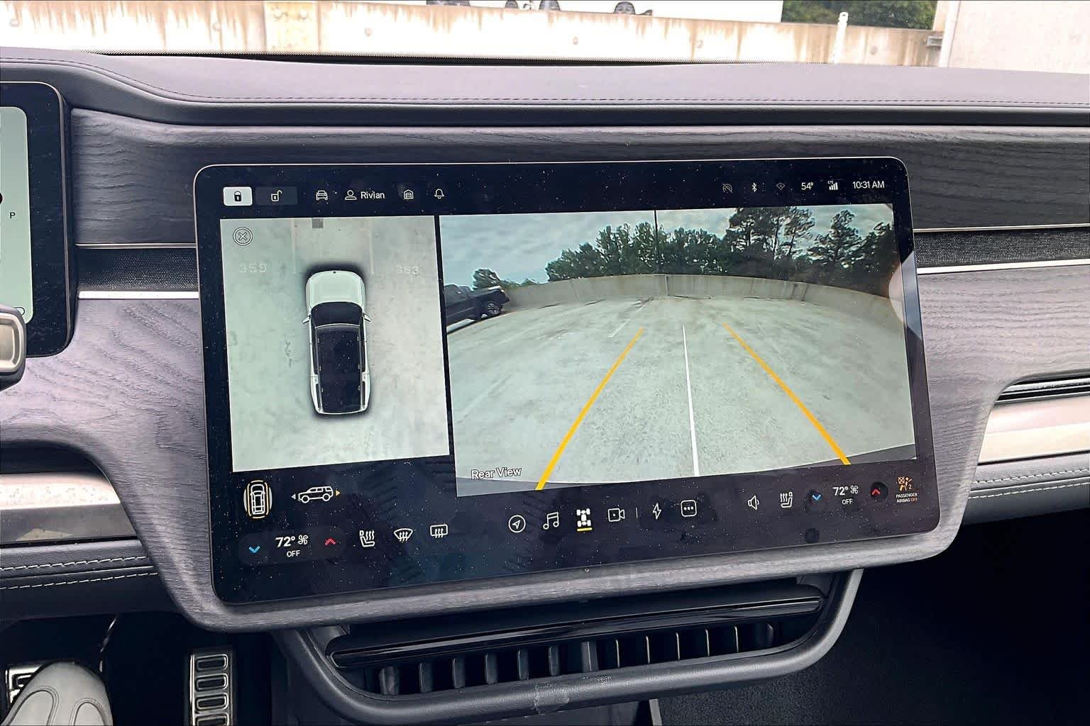 Used 2023 Glacier White Rivian Launch Edition image 24