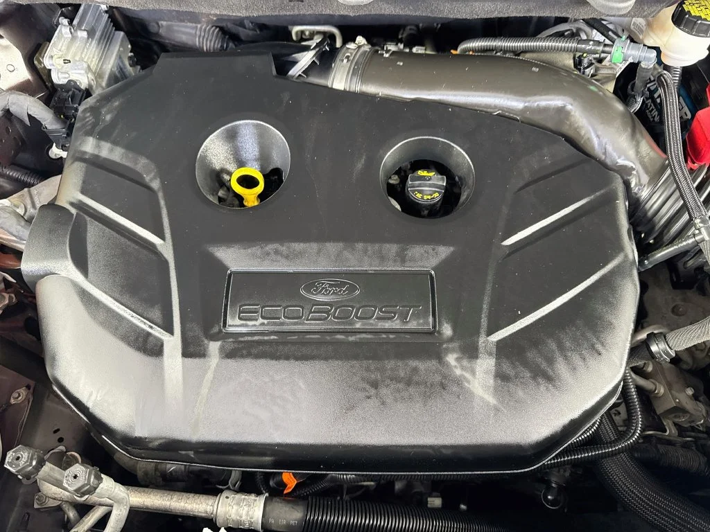 Used 2018 Red Ford SEL image 38