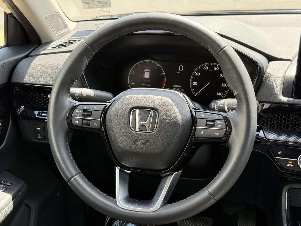 Used 2024 Black Honda EX-L image 19