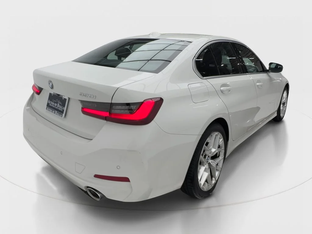 Used 2025 White BMW 330i image 7