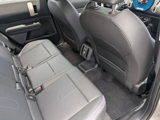 Used 2025 Silver MINI Cooper S ALL4 image 30