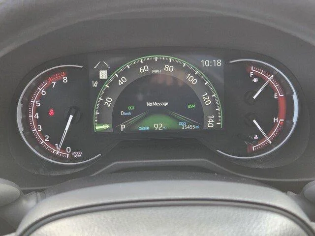 Used 2025 Ruby Flare Pearl Toyota XLE image 15