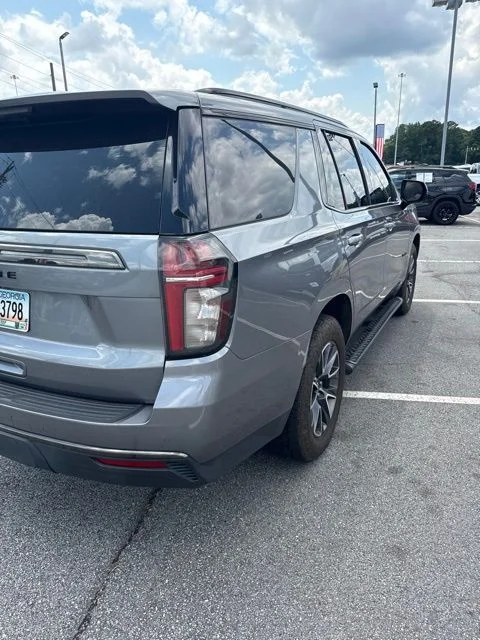 Used 2021 Gray Chevrolet Z71 image 4