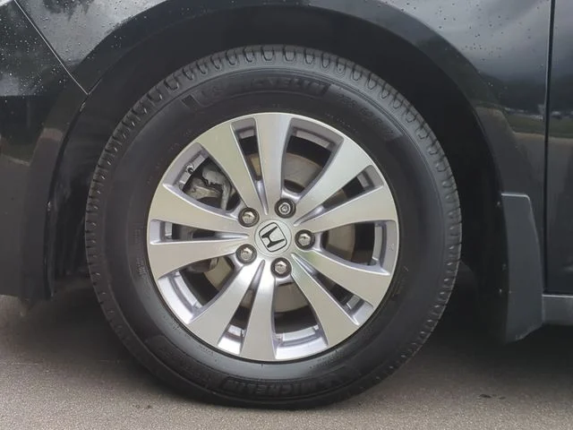 Used 2016  Honda EX-L image 19
