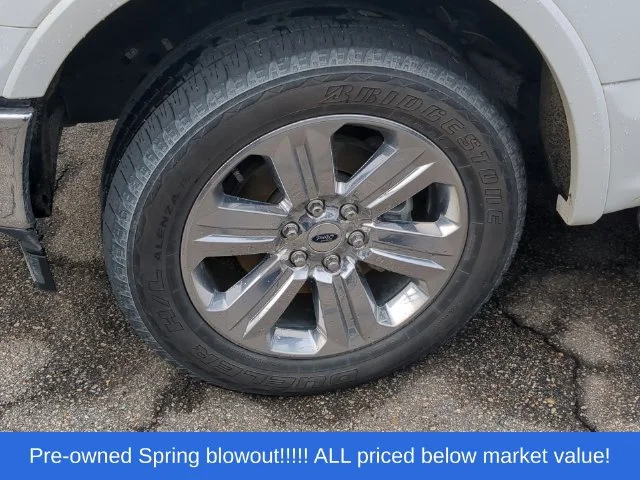 Used 2020 White Ford Lariat image 7