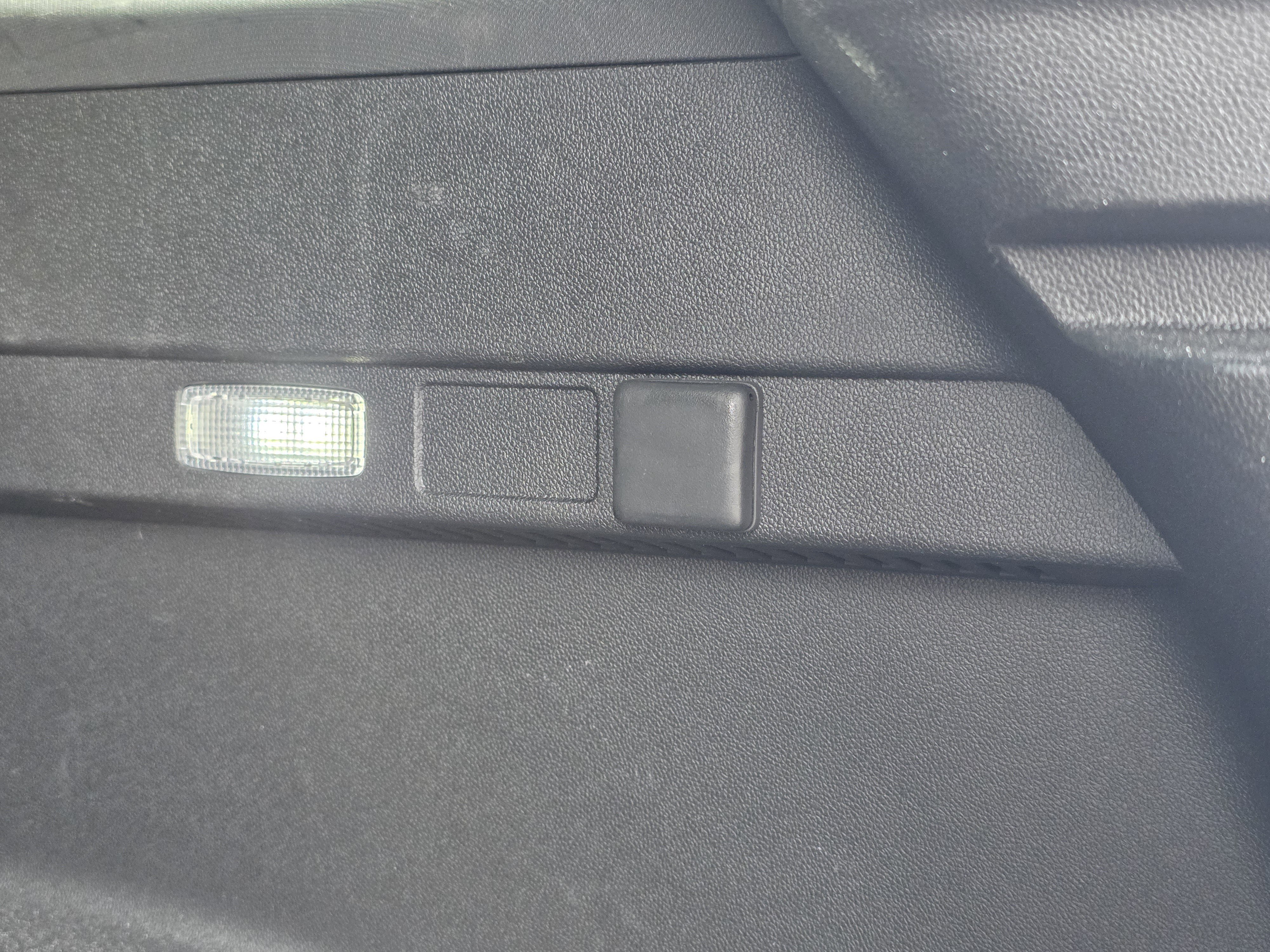 Used 2025 Mosaic Black Metallic Chevrolet AWD LT image 30