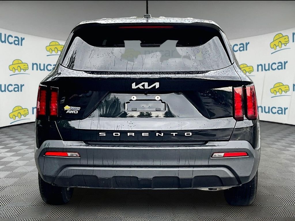 Used 2022 Ebony Black Kia LX image 5