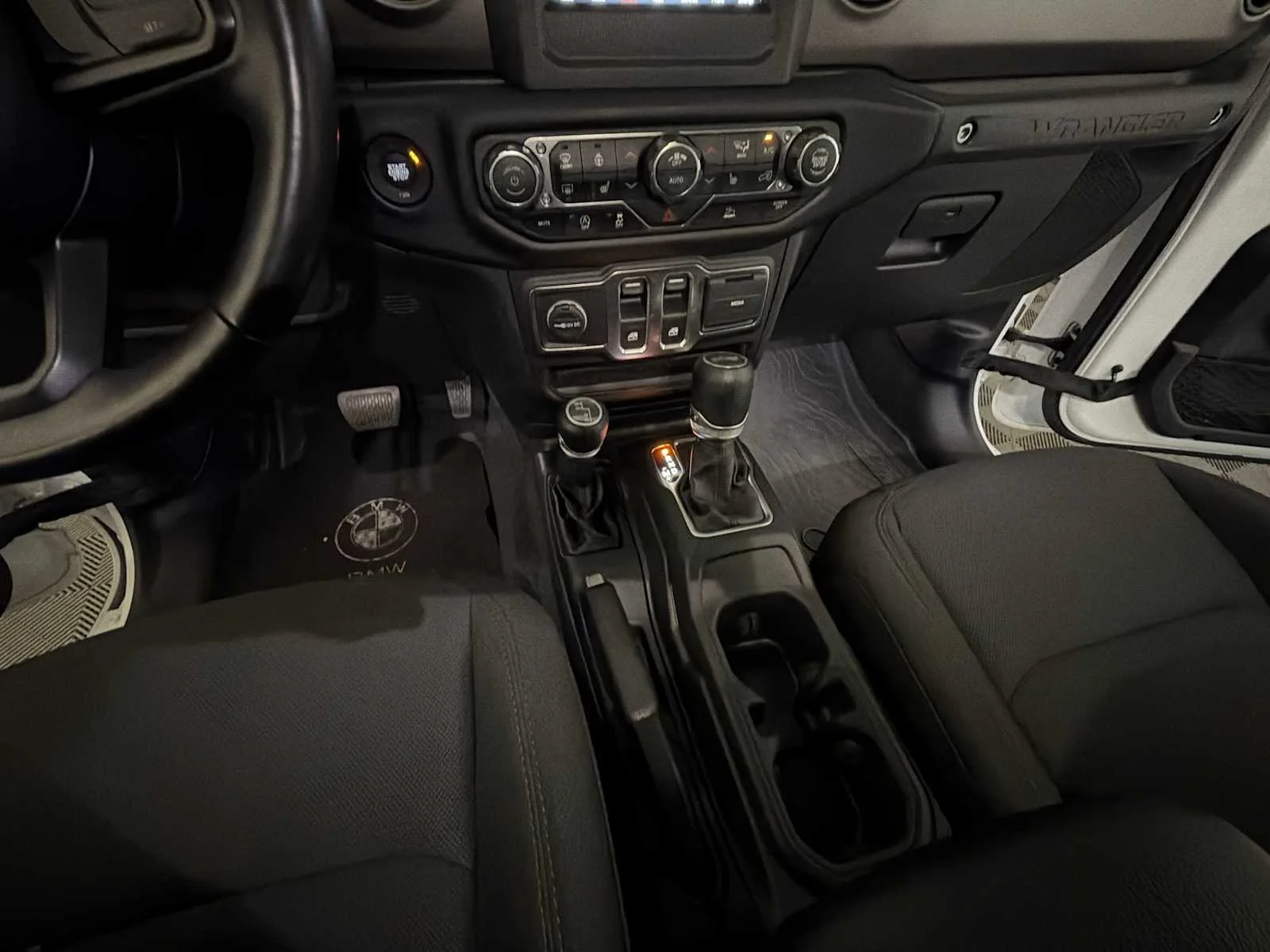Used 2021 Bright White Clearcoat Jeep Willys image 18