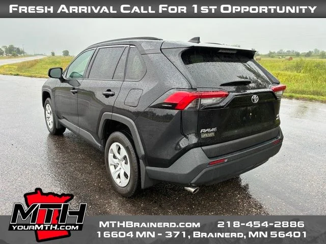 Used 2020 Black Toyota LE image 6