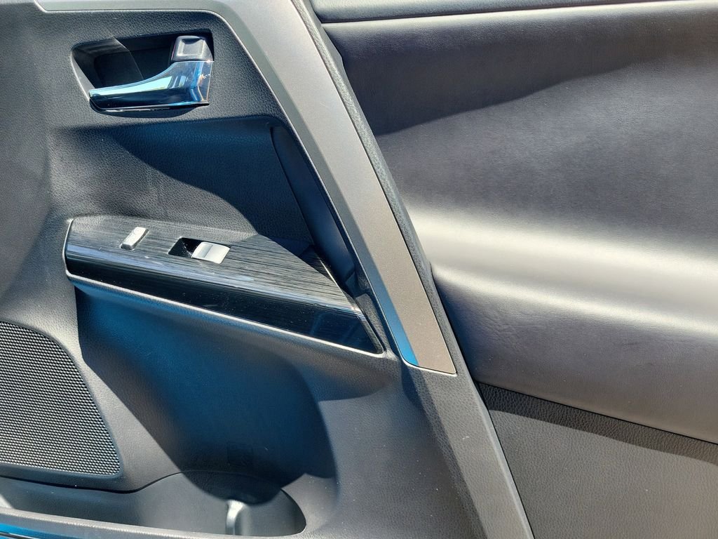 Used 2018 Blue Toyota Limited image 19