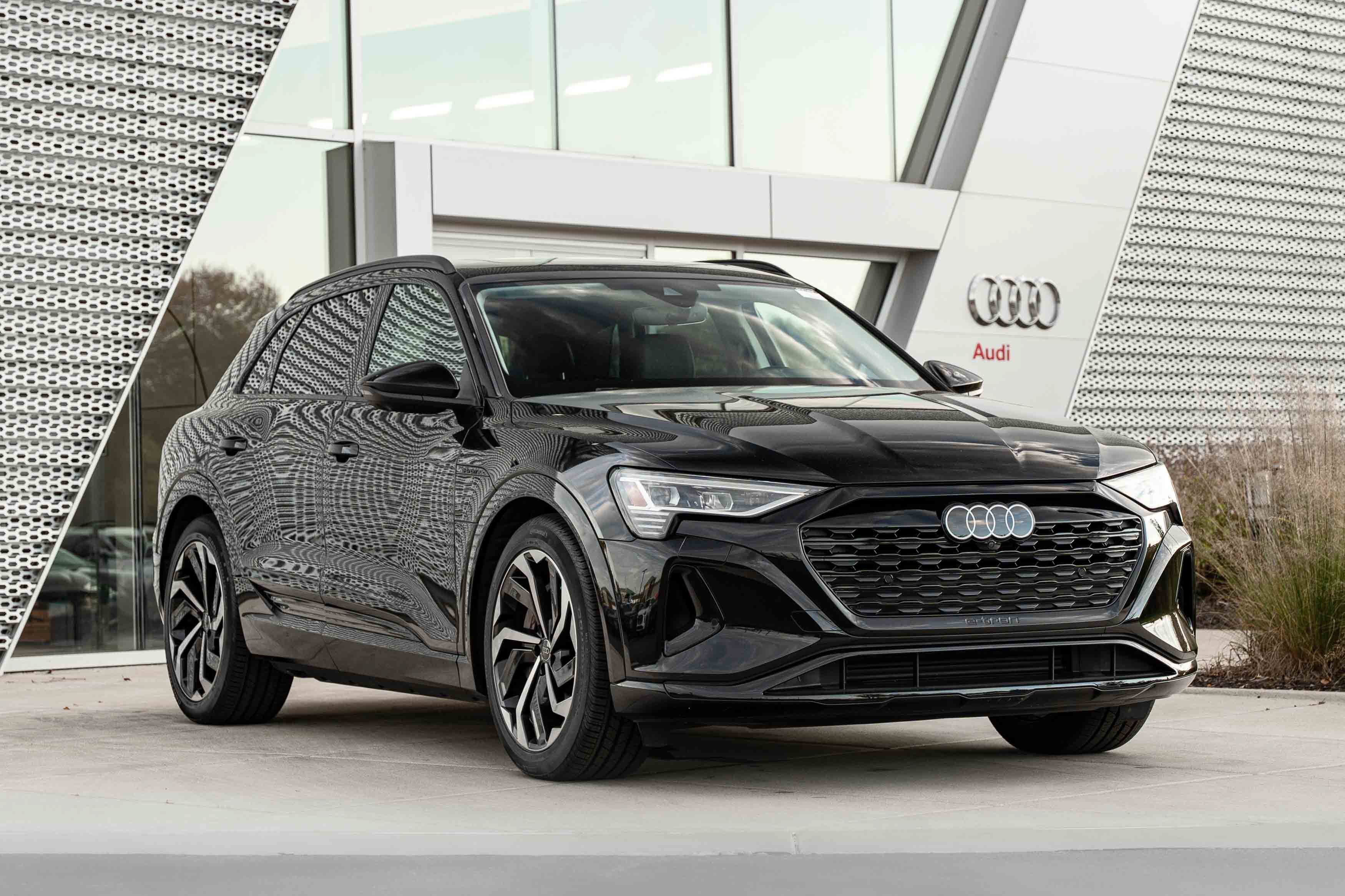 2024 Audi Q8 e-tron