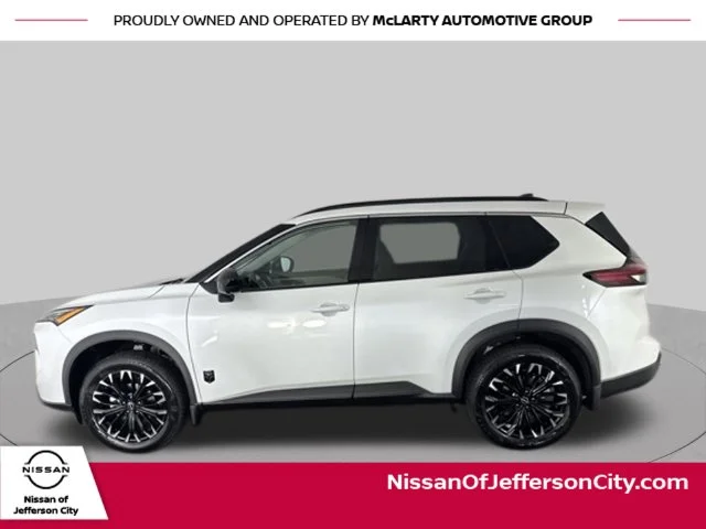 New 2026 Everest White Pearl TriCoat Nissan Dark Armor™ image 8