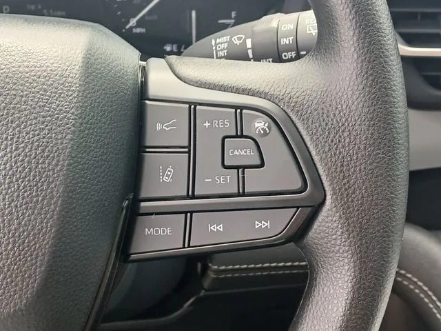 New 2026  Toyota LE image 12
