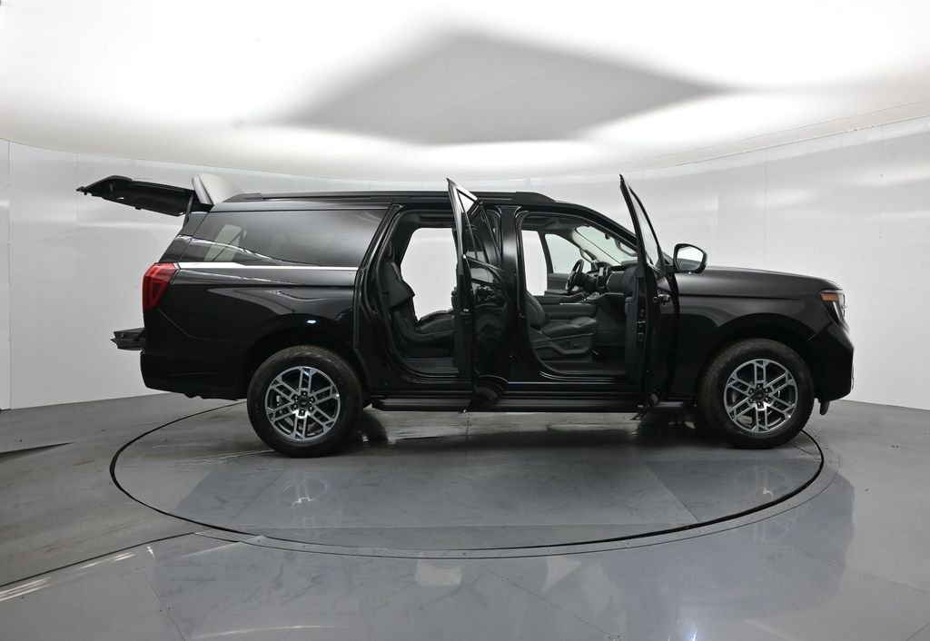 New 2026 Agate Black Metallic Ford Active image 4