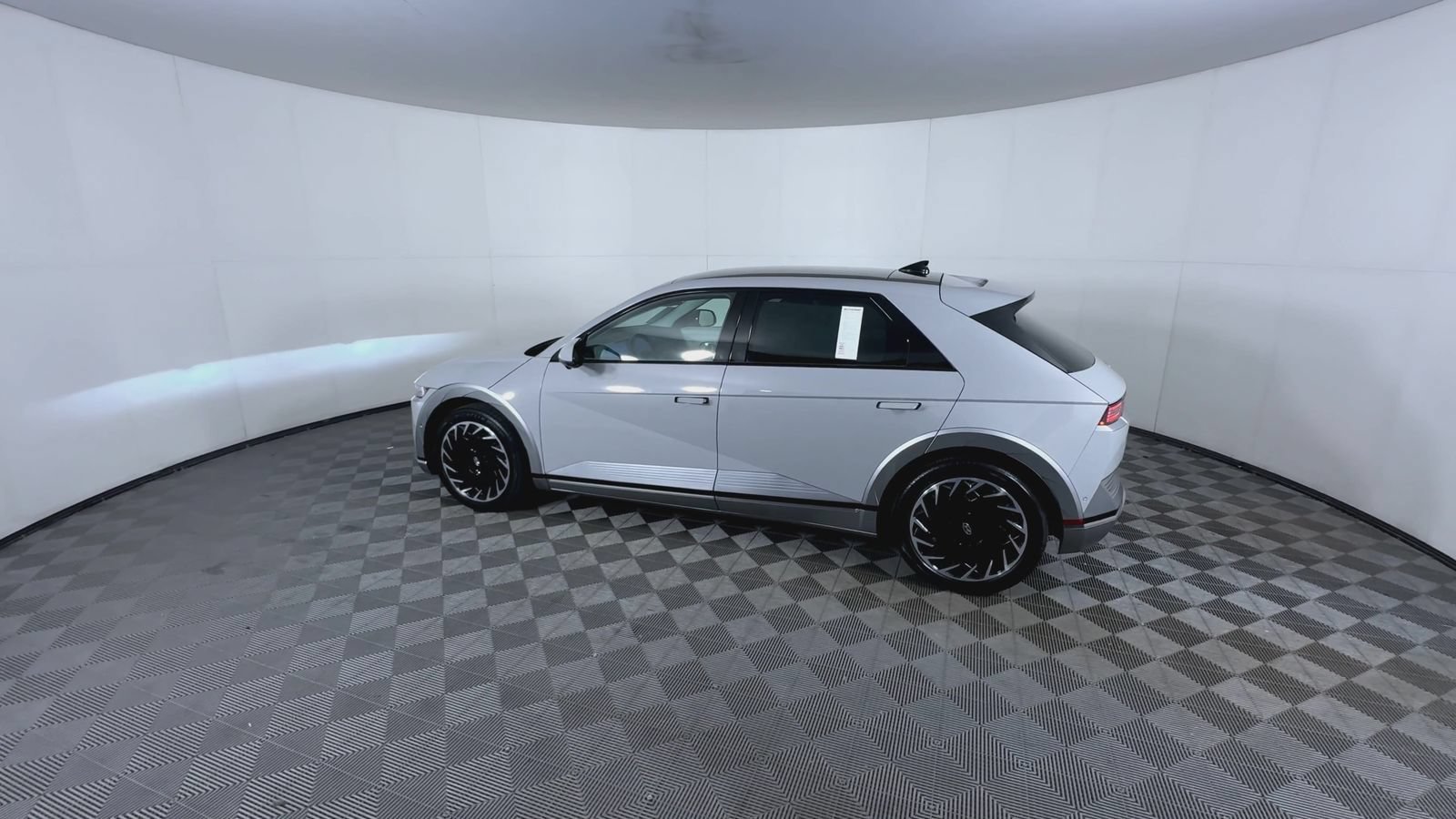 Certified Used 2024 Cyber Gray Hyundai Limited image 6