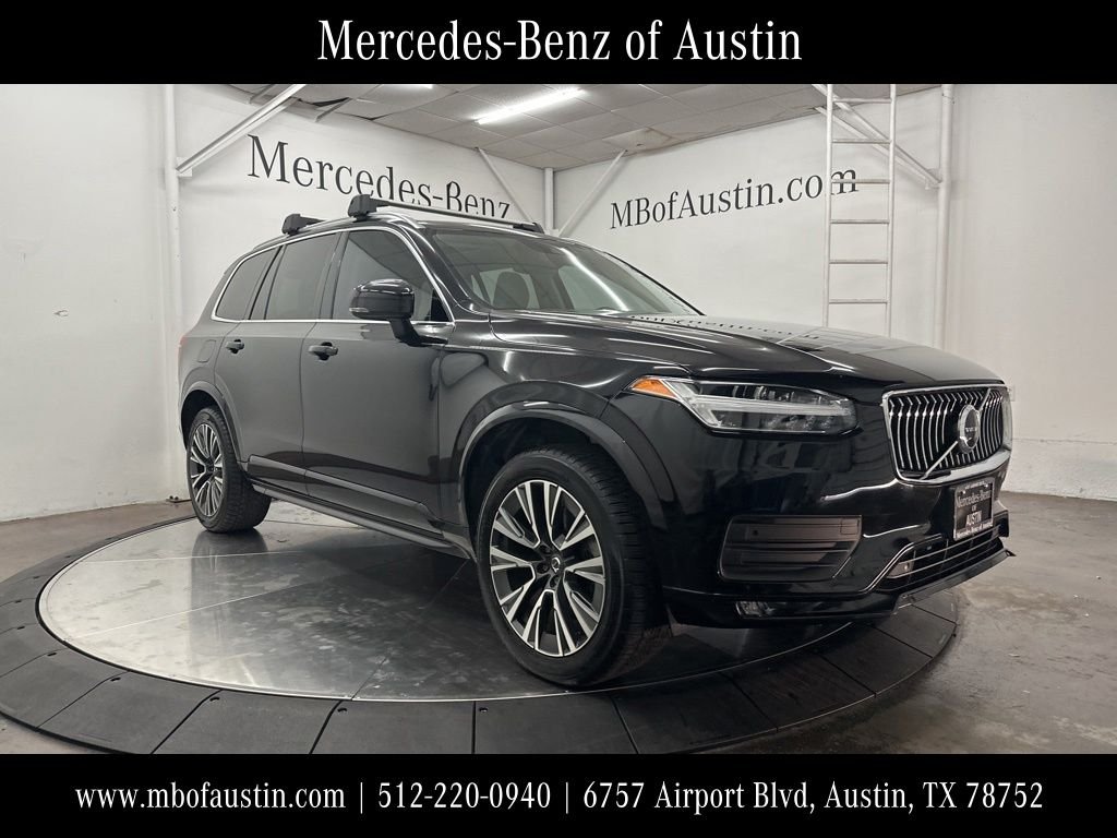 2022 Volvo XC90 T5 Momentum FWD's photo