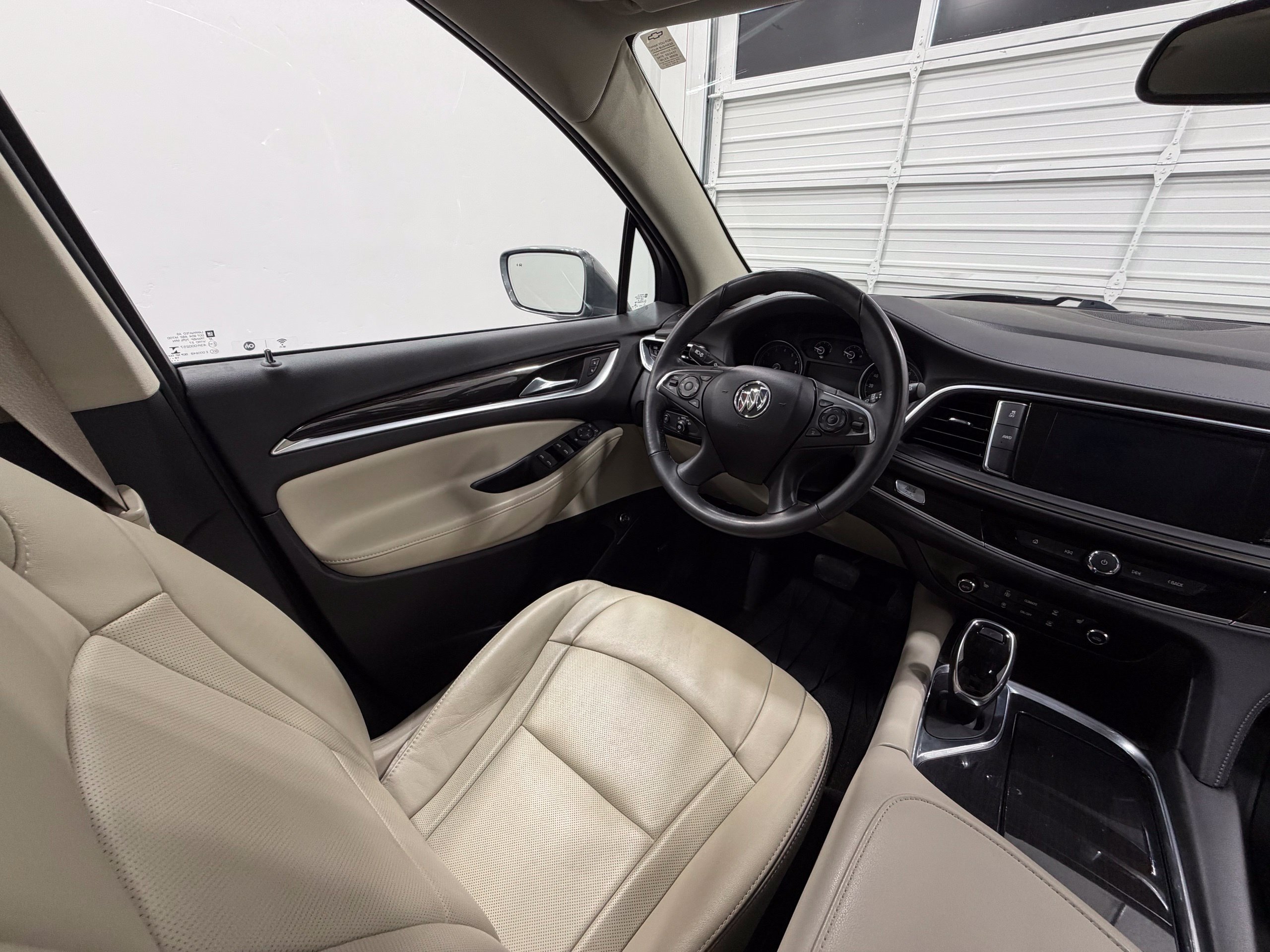 Photo 33