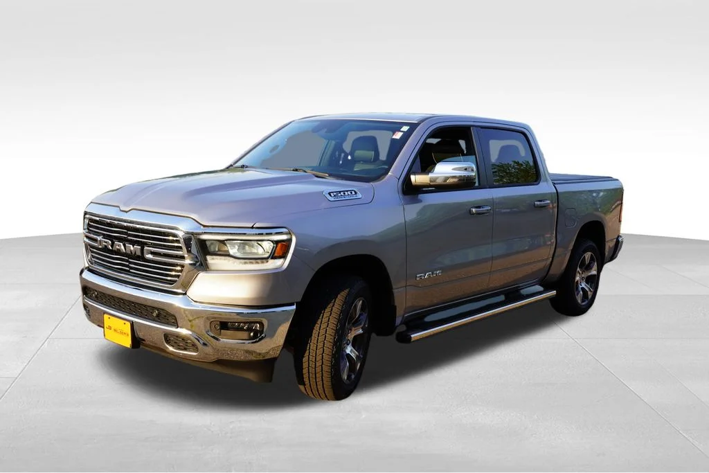 Used 2023 Billet Silver Metallic Clearcoat Ram Laramie image 11
