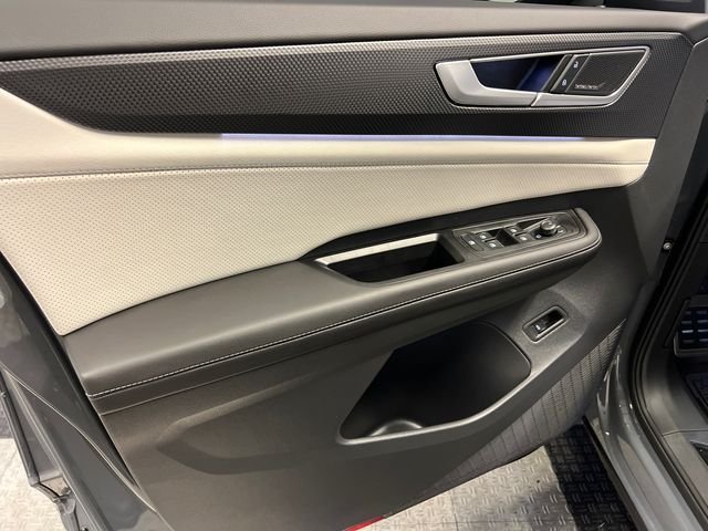 New 2026 Gray Volkswagen 2.0T SEL Premium R-Line image 8