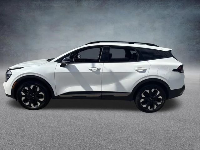 Used 2023 White Kia X-Line image 13