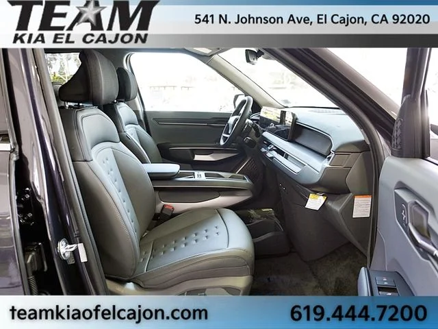 New 2026 Gray Kia Wind image 15