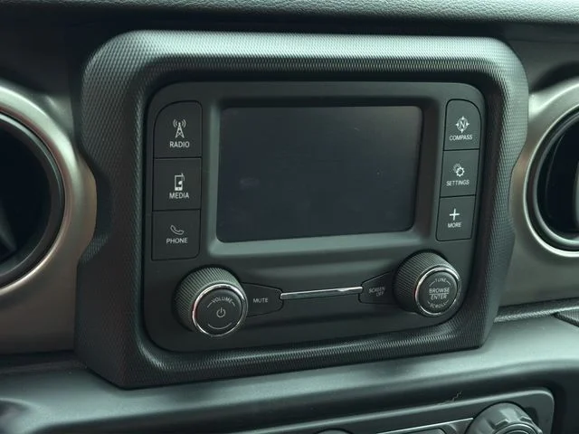 Used 2020 Gray Jeep Sport image 25