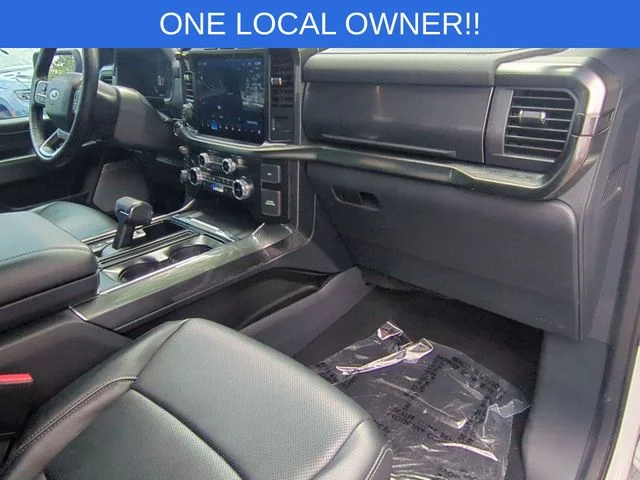 Used 2023 White Ford Lariat image 39