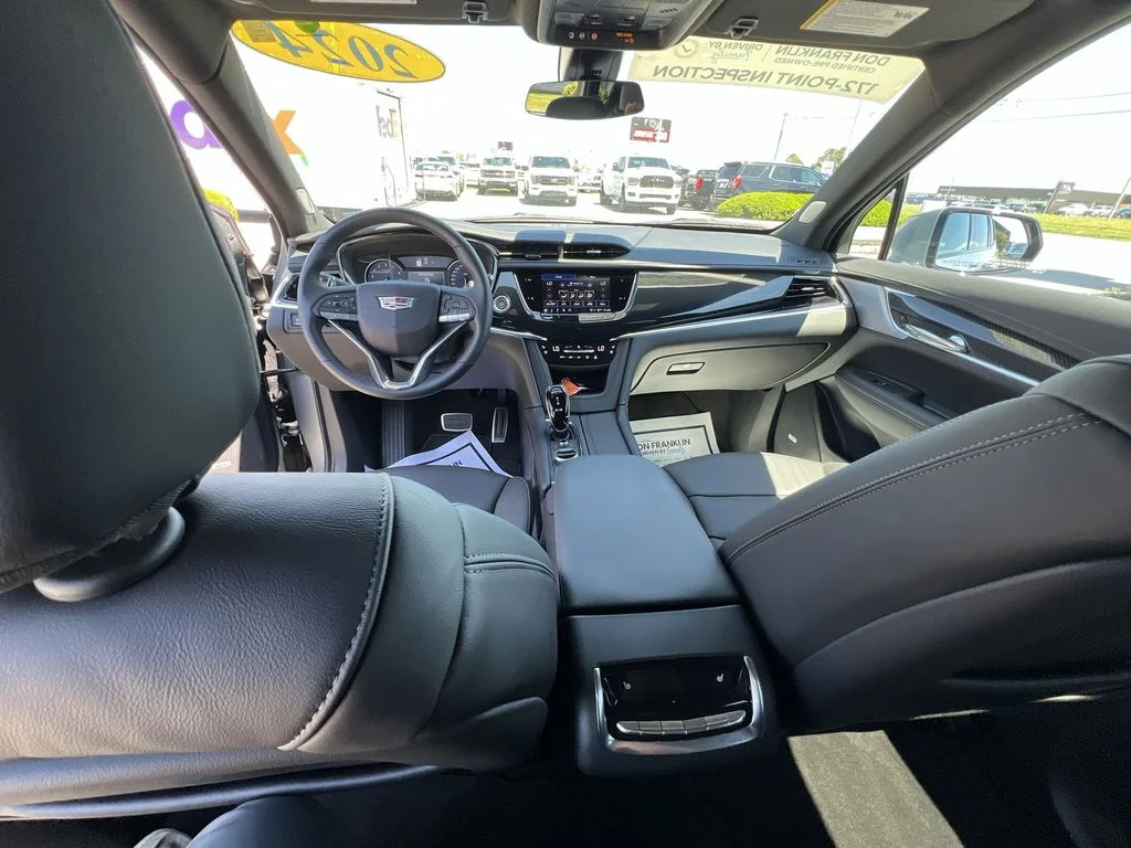 Used 2024 Silver Cadillac Sport image 21