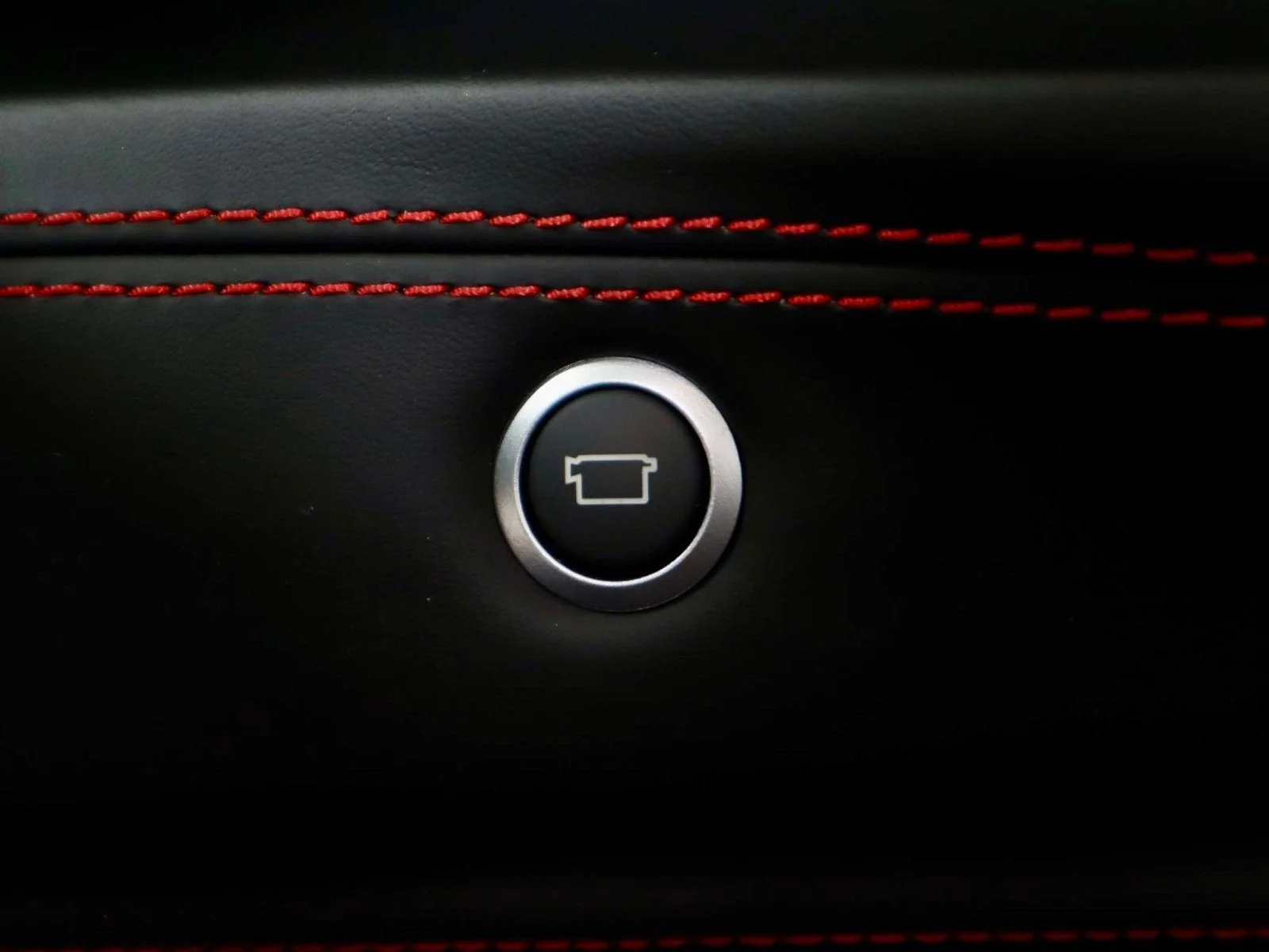 Used 2019 Nero Ferrari  image 34