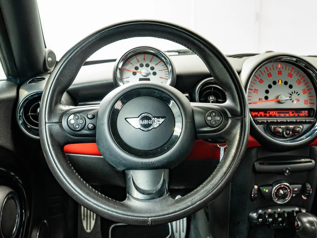 Used 2012 Chili Red MINI  image 40