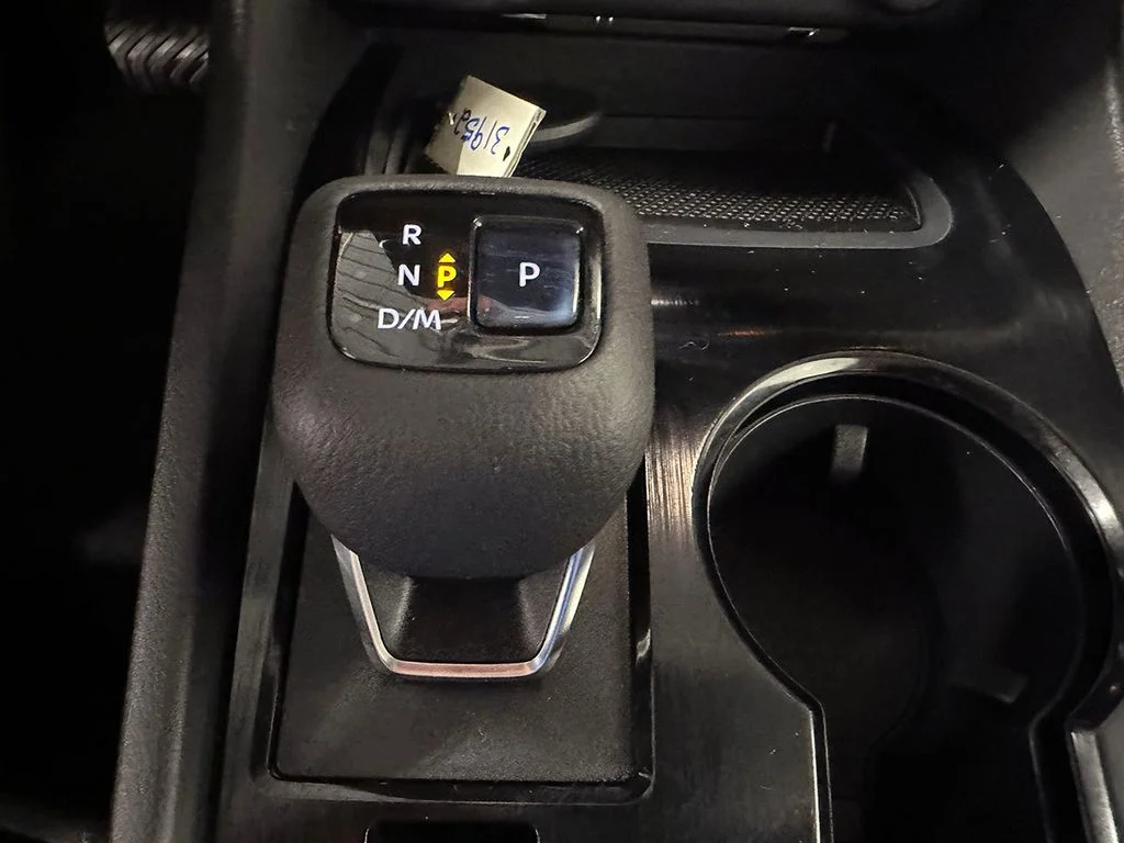 Used 2022 Silver Nissan SV image 31