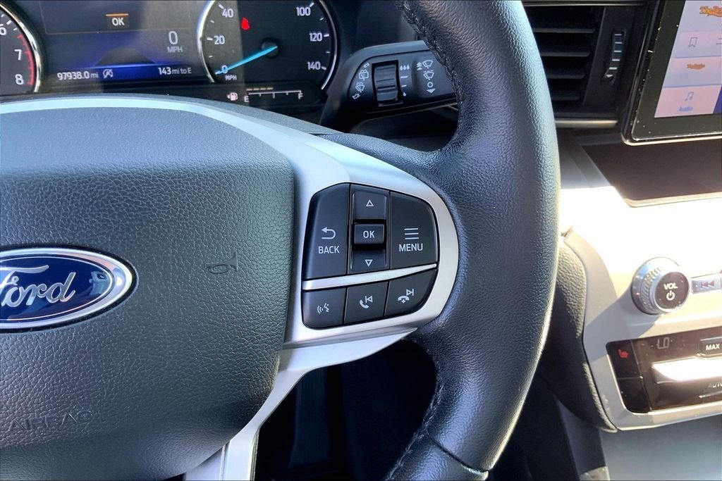 Used 2021 Blue Ford XLT image 12
