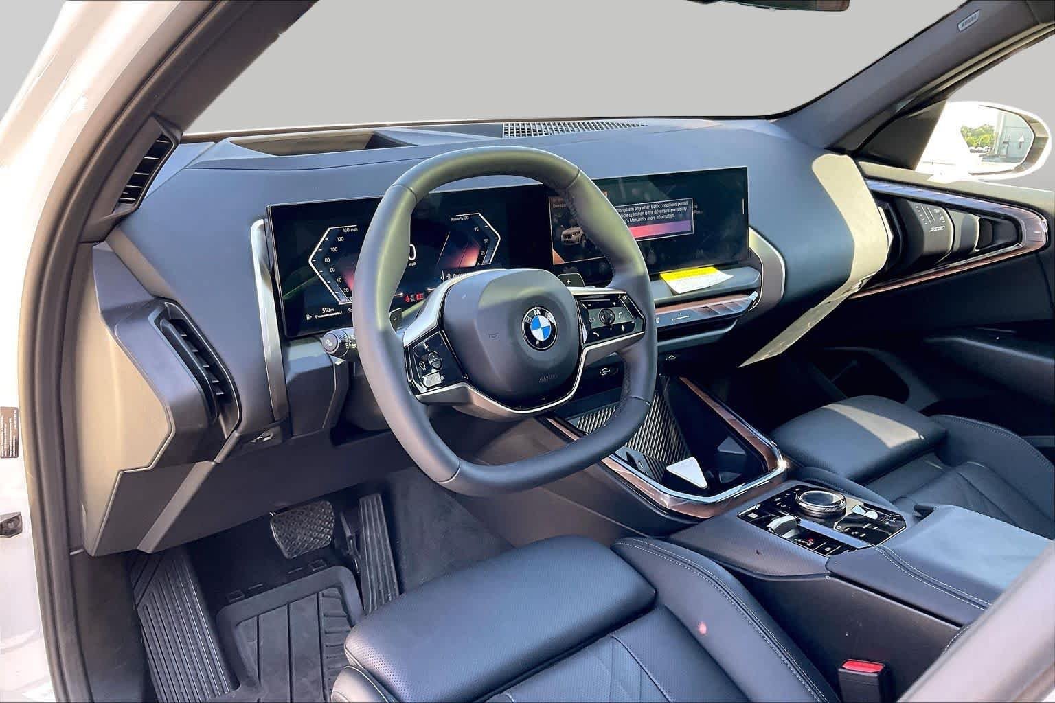 Used 2025 Alpine White BMW 30 xDrive image 17