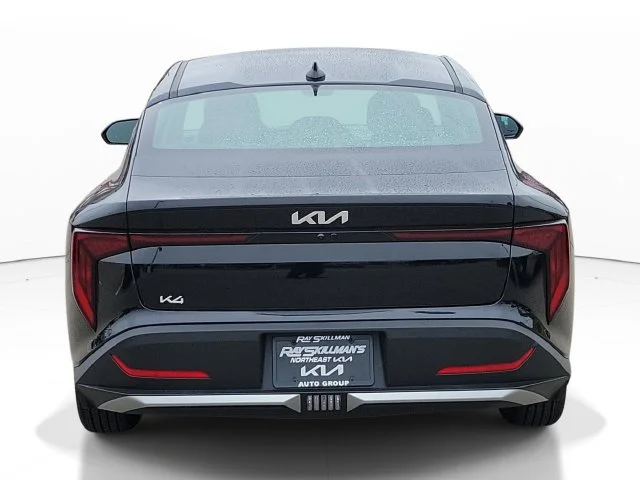 Used 2025 Black Kia LXS image 5