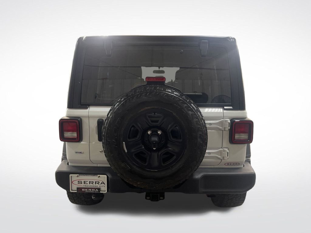 Used 2018 White Jeep Unlimited Sport image 4