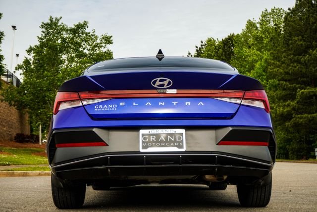 Certified Used 2024 Blue Hyundai SEL image 12