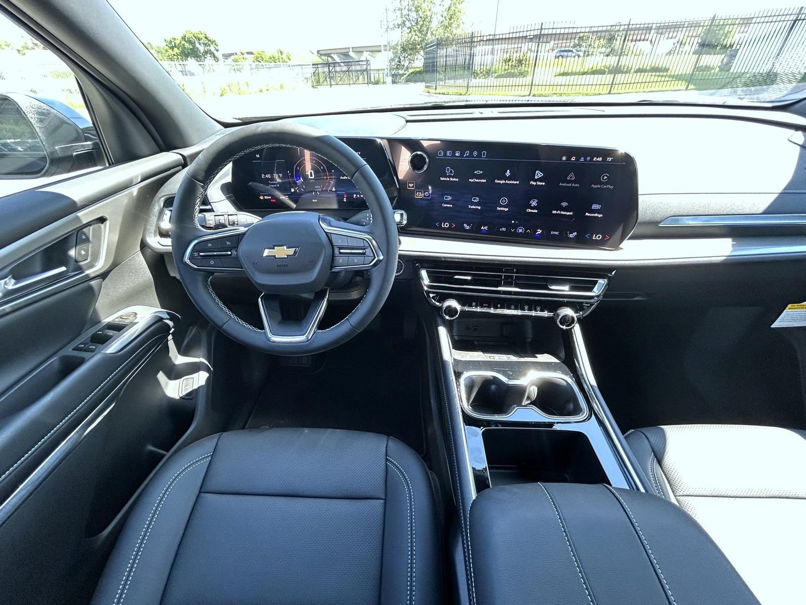 2027 Chevrolet Traverse LT - Photo 13