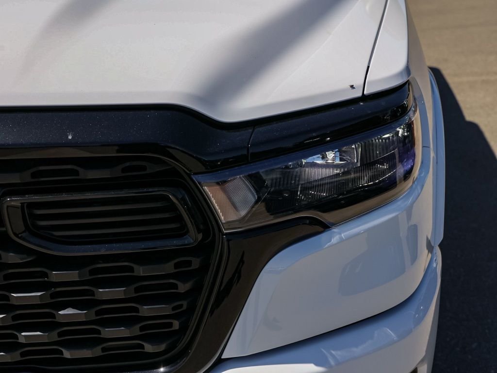 New 2026 Bright White Clear-Coat Exterior Paint RAM Big Horn Night Edition image 9