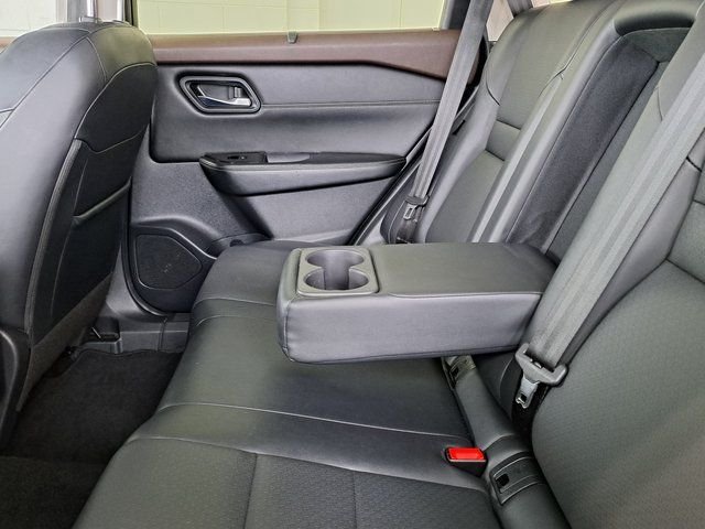 Used 2023 Black Nissan SV image 29