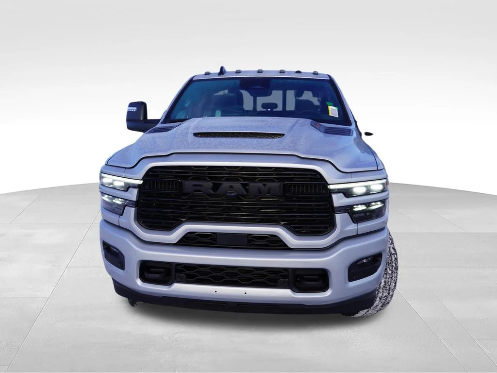 New 2026 Silver-Zynith Exterior Paint RAM Laramie image 8